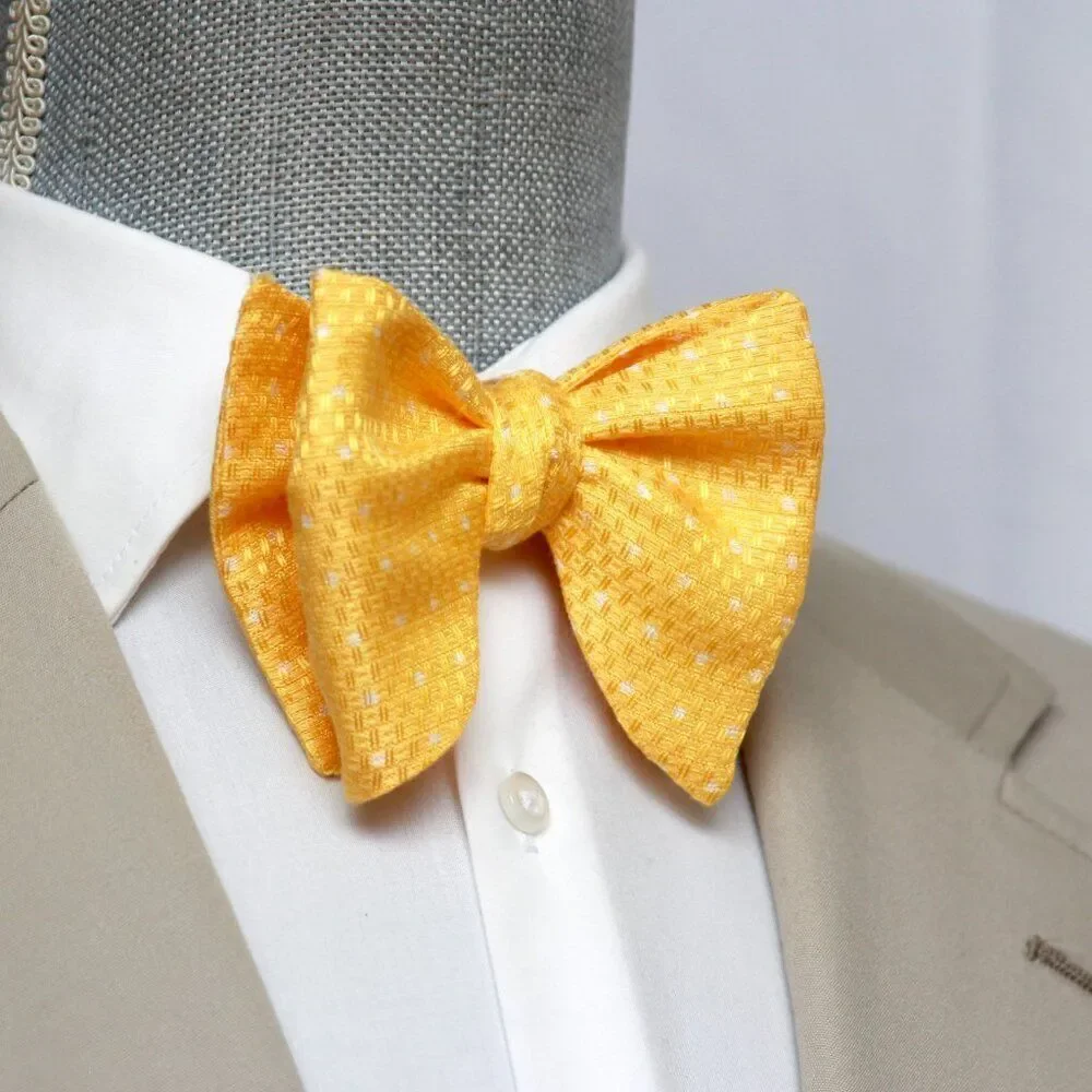 Men's Self‎ tied Bow Tie Big Butterfly Bow tie S698 Light Yellow
